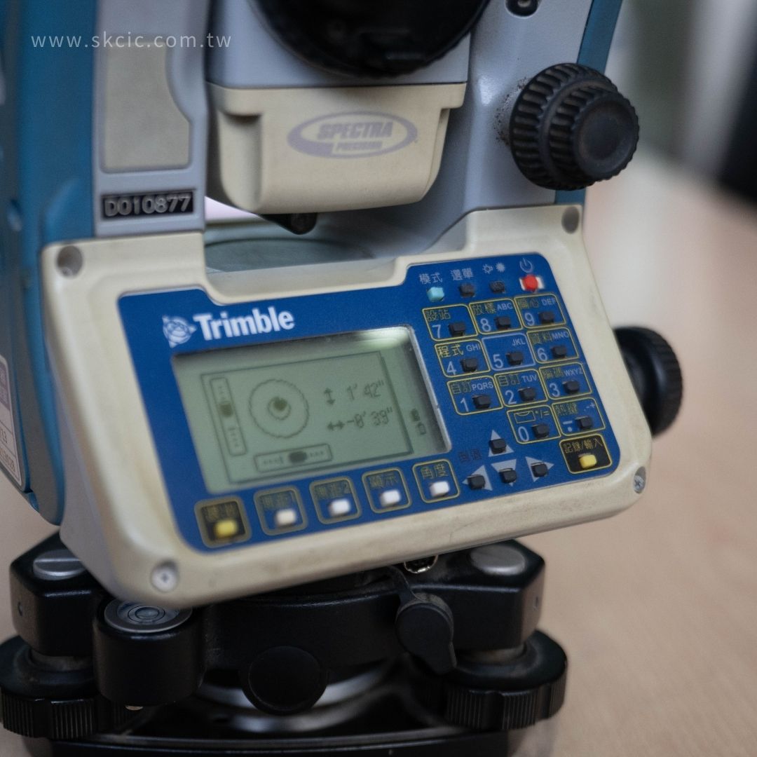 Trimble M3 全站儀